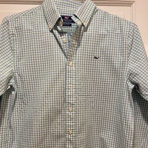 Vinyard Vines Button Down shirt